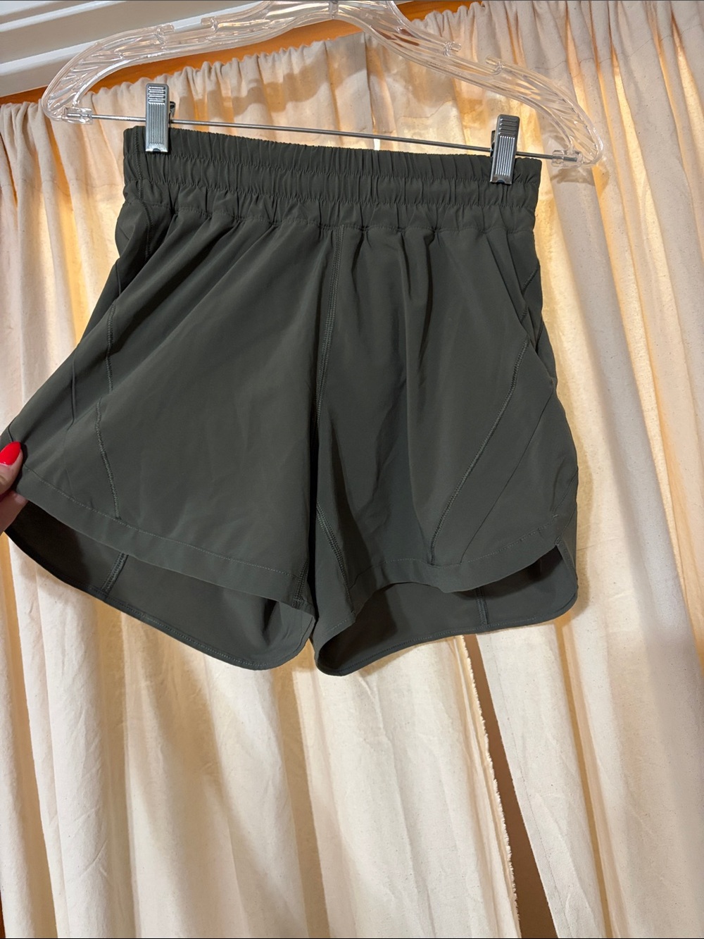 Lululemon Hotty Hot